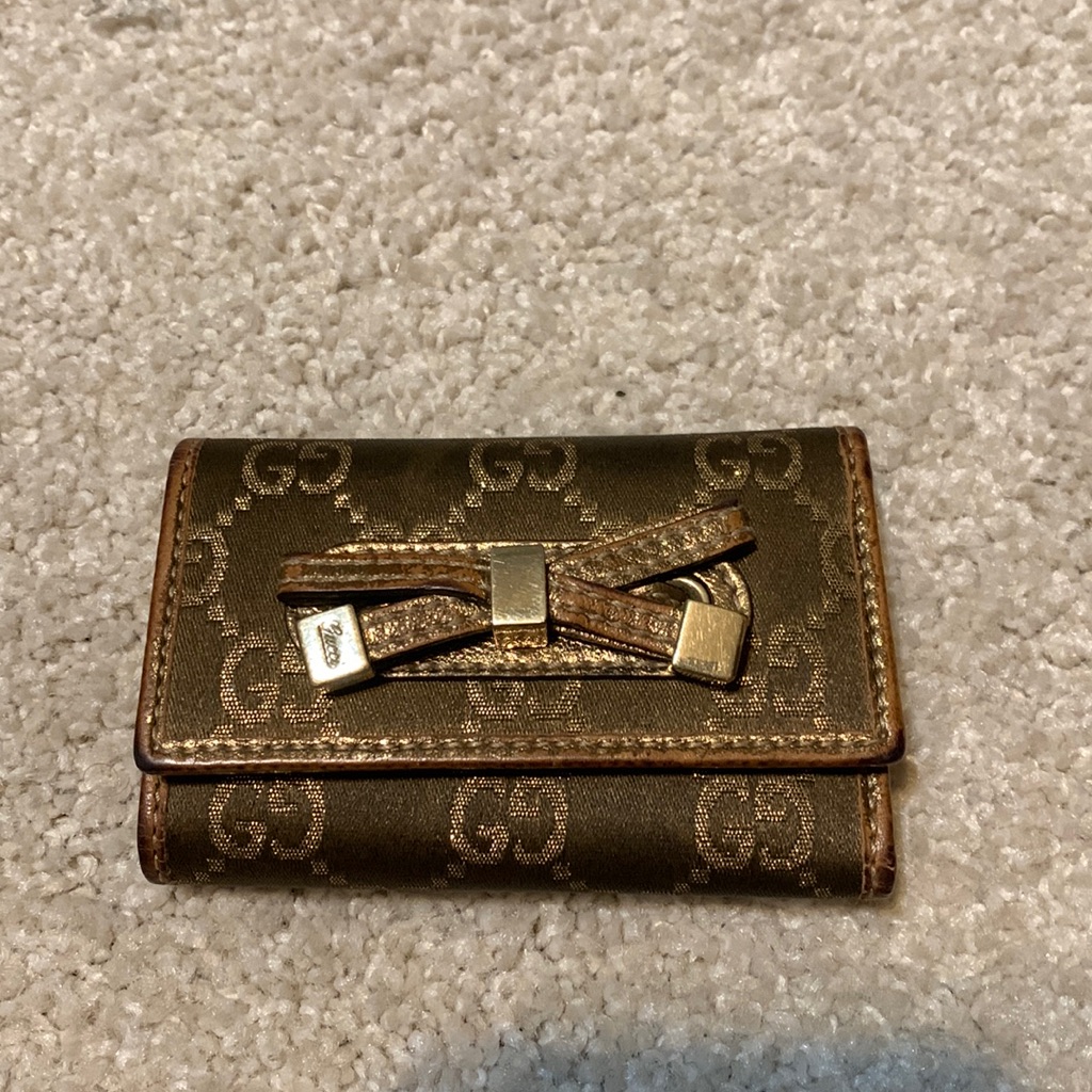 Euc Gucci Brown And Gold KeyCard Holder